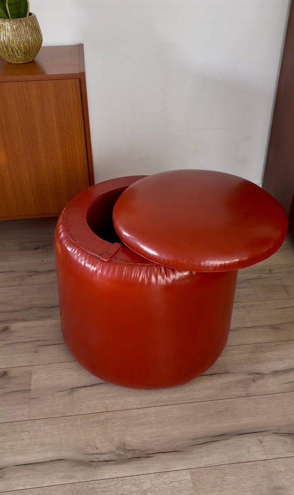 Vintage Scandinavische poef, Ophalen, Gebruikt