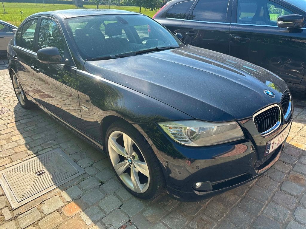 auto, Auto's, BMW, Achterwielaandrijving, Zwart, 4 cilinders, Parkeersensor