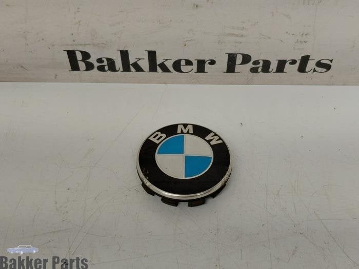 Enjoliveur moyeu d'un BMW 3-Serie, -, -, 3 mois de garantie, Utilisé