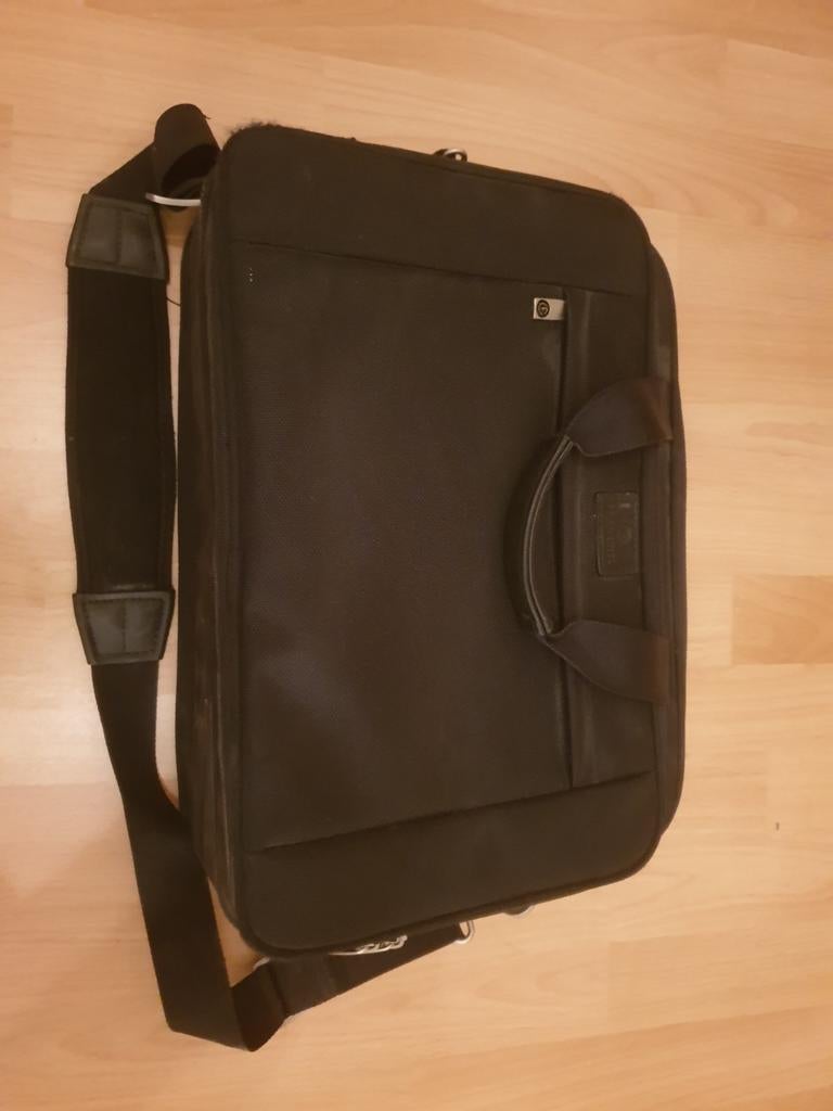 Zwarte laptoptas 15 inch, Ophalen, Gebruikt, 15 inch, Zwart