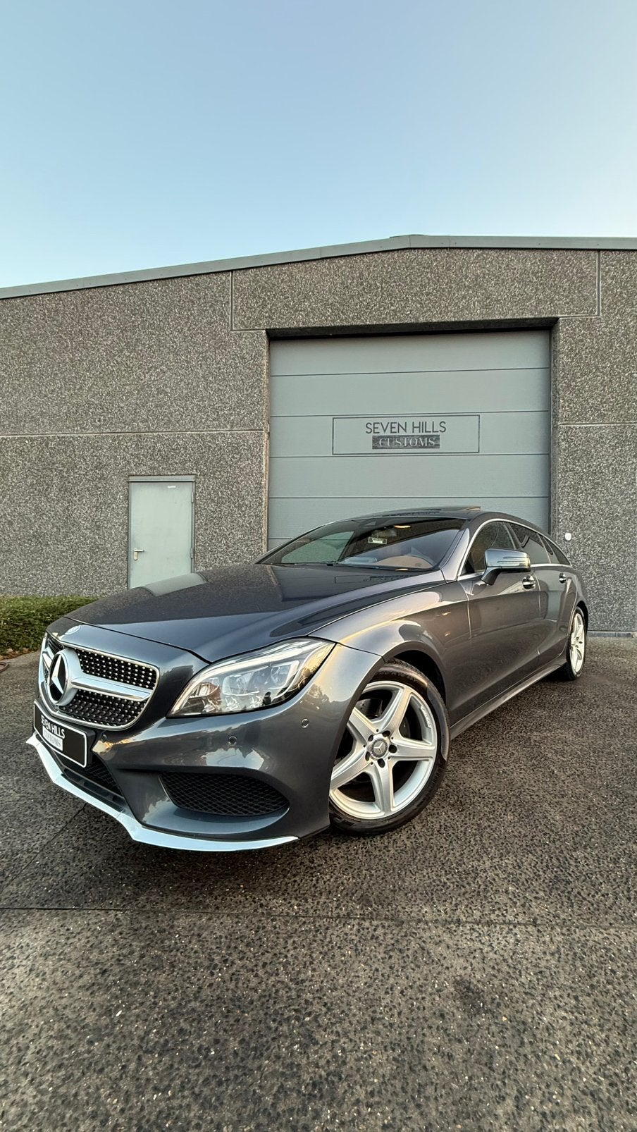Mercedes Cls 220D amg line ShootingBrake, Automaat, Euro 6, Bruin, https://public.car-pass.be/vhr/550bb8e1-b278-4e56-86d2-b826bfc0e6e2