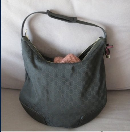 Gucci zwarte schoudertas leder en canvas, Ophalen of Verzenden, Zo goed als nieuw, Zwart, Handtas
