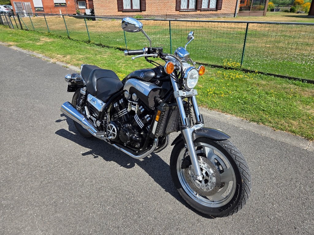 Yamaha V-Max VMAX 1200 Carbon Edition – 145 pk – 11.500 km, Motoren, Cardan-aandrijving, 4 cilinders, Motorrijbewijs A, Gebruikt