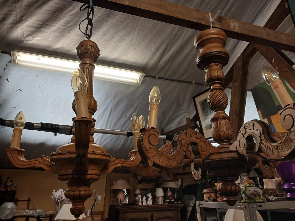 Te koop twee oude lampen, Ophalen