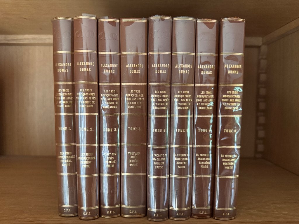 historische uitgave Dumas: 3 mousquetaires vingt ans après, Livres, Enlèvement, Comme neuf