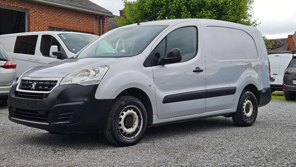 Peugeot Partner 2015 - 1.6 Diesel -E6 -Version longue - Clim, Euro 6, Entreprise, Boîte manuelle, Diesel