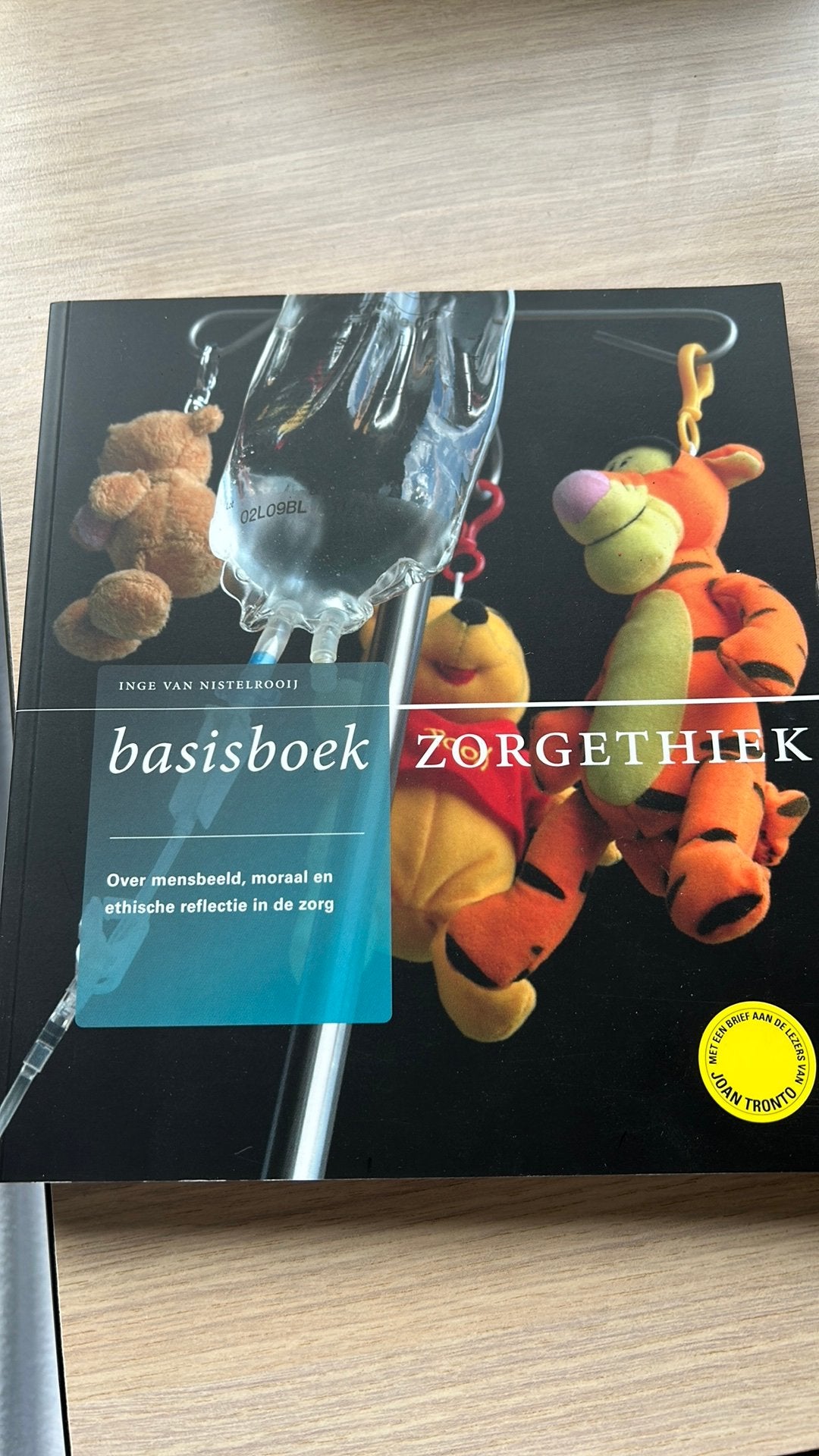 Inge van Nistelrooy - Basisboek Zorgethiek (verpleegkunde), Ophalen of Verzenden, Nederlands, Inge van Nistelrooy