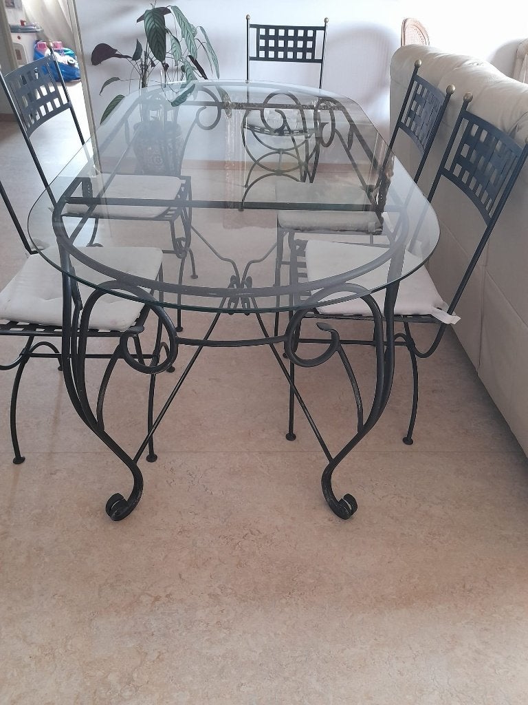 Table à manger, 150 à 200 cm, Cinq personnes ou plus, Enlèvement, Utilisé