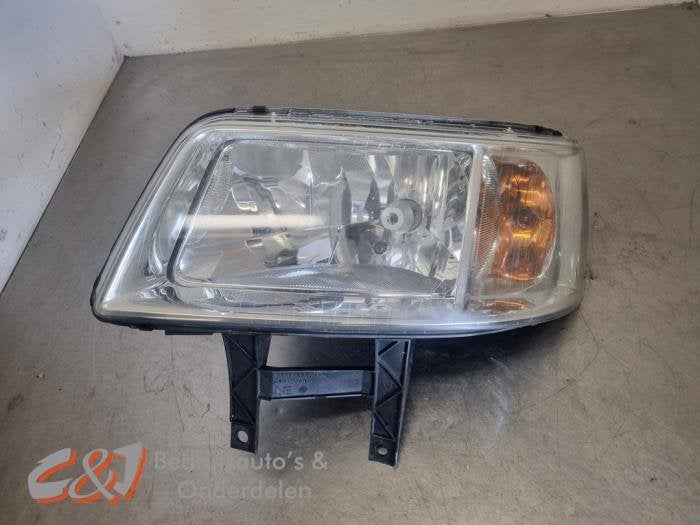 Phare gauche d'un Volkswagen Transporter, Volkswagen, -, 3 mois de garantie, Utilisé