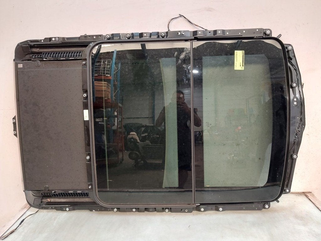 SCHUIF-KANTELDAK BMW 5 serie Touring (F11) (|54107237961|), Auto-onderdelen, Gebruikt, BMW, Petuelring 130
80809  München, DE