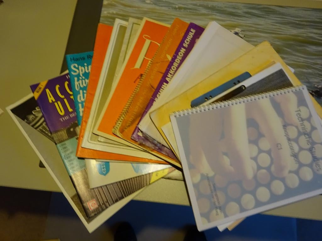 Muziekboeken initiatie accordeon, Muziek en Instrumenten, Ophalen, Gebruikt