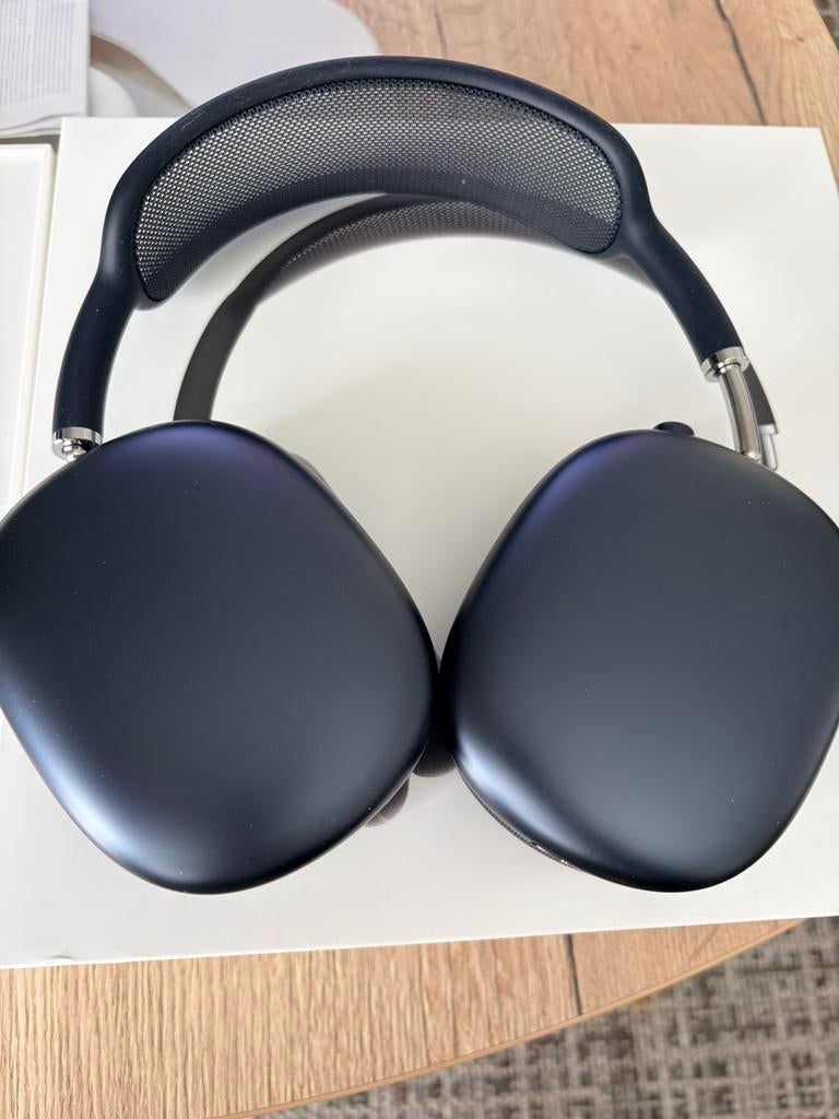AIRPODS MAX. 2, Ophalen of Verzenden, Zo goed als nieuw