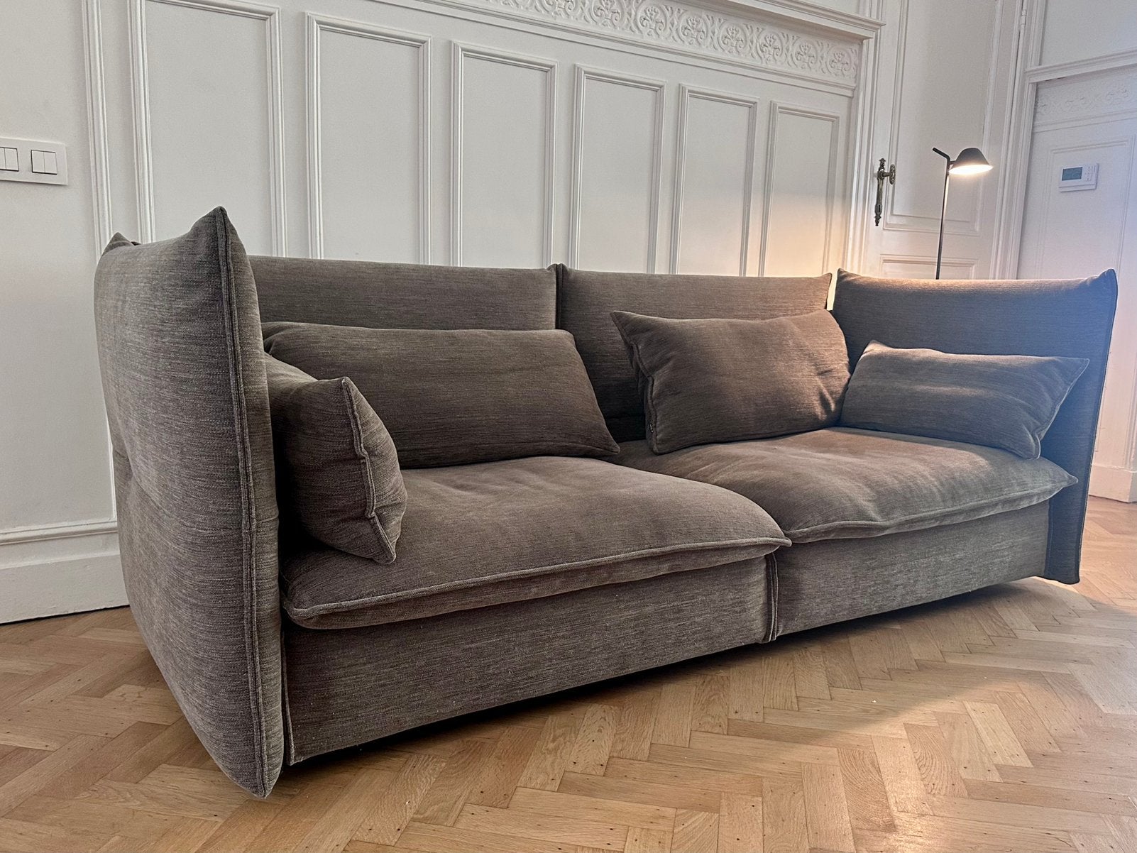 Three Seater Sofa VITRA Mariposa, 200 à 250 cm, Banc droit, Comme neuf, Enlèvement