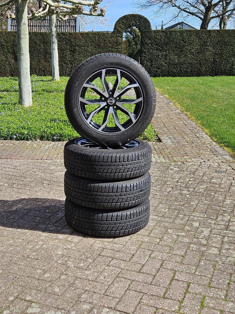 Jantes d'hiver d'origine Nissan QashQai QQ 17 pouces Juke, Autos : Pièces & Accessoires, Enlèvement ou Envoi, Utilisé, Hyundai