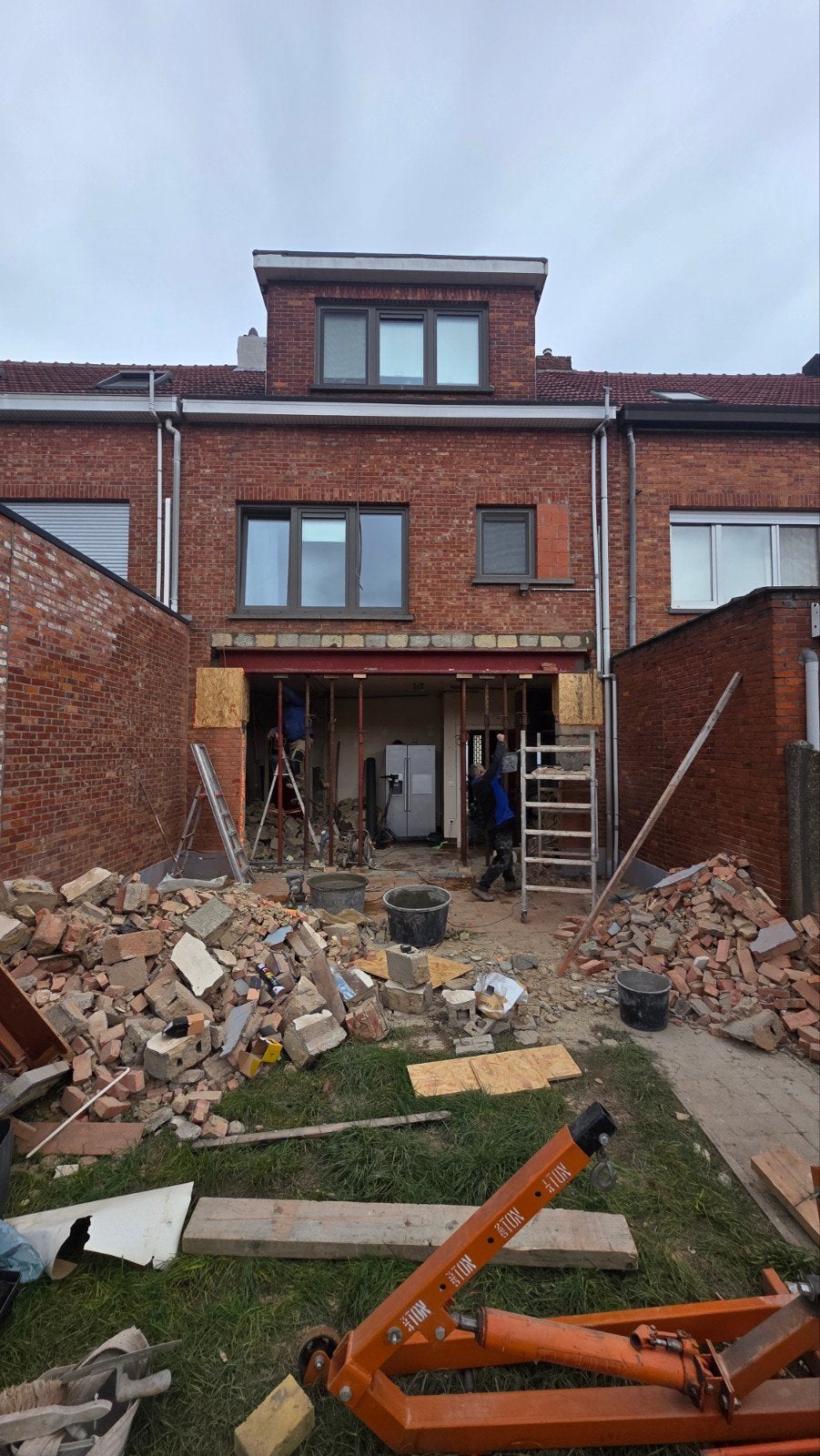 Poutrel plaatsen werken met 22jaar ervaring 0466 49 87 53, Doe-het-zelf en Bouw, Ophalen of Verzenden