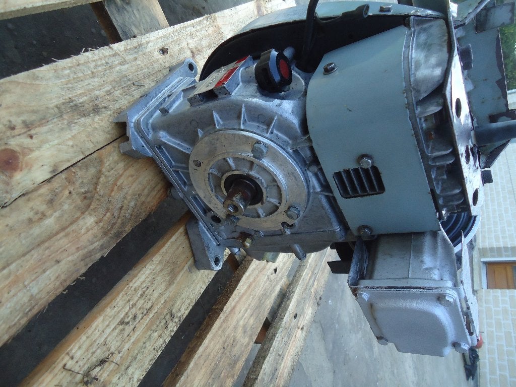 moteur bernard type 617, Bricolage & Construction, Moteurs, Utilisé, Moteur à essence, Enlèvement ou Envoi