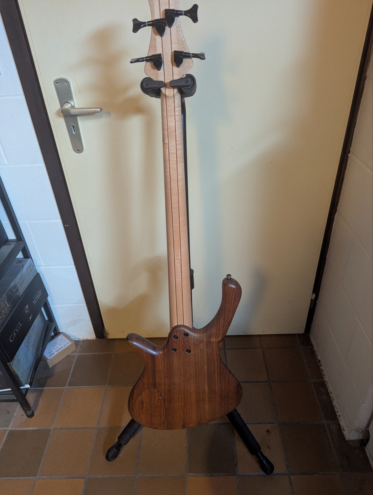GMR Bassforce 4 – Acajou – Bartolini / Aguilar OBP3 bassforc, Musique & Instruments, Enlèvement