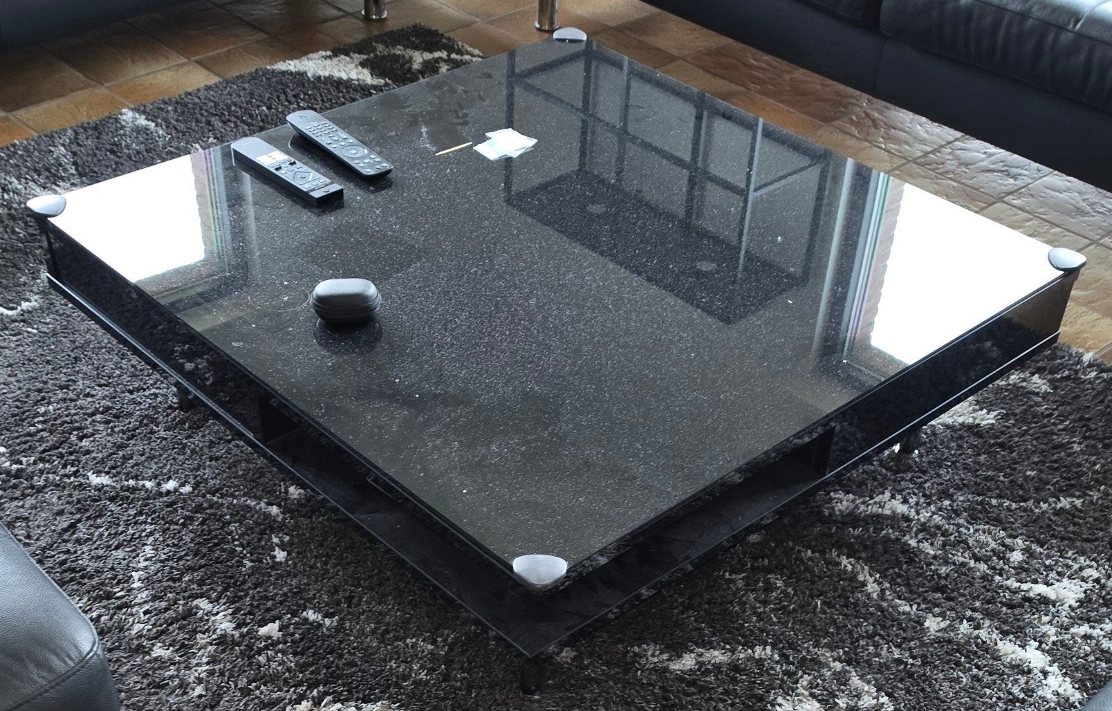 table basse avec tablette en verre noir sur mesure, Maison & Meubles, Tables | Tables de salon, 100 à 150 cm, Carré, Enlèvement