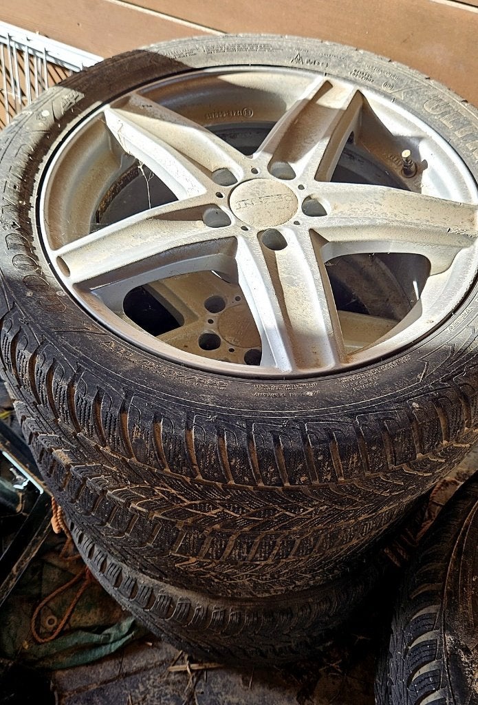 4 jantes Dezent 17" 5x112 + pneus hiver 245/45 R17, Autos : Pièces & Accessoires, Pneus et Jantes, 17 pouces, Enlèvement, Utilisé