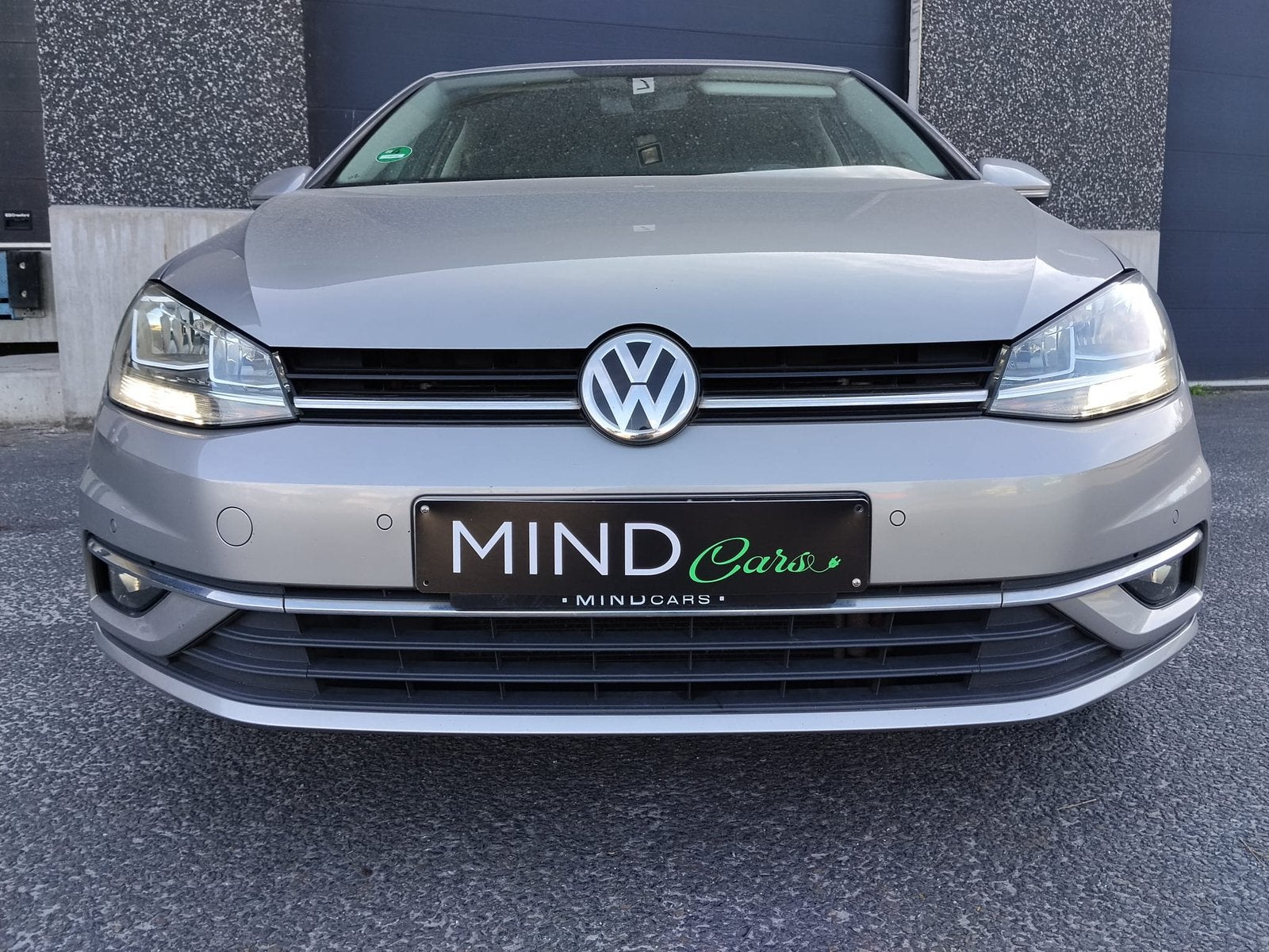 VOLKSWAGEN  GOLF 7 TSi 125Ch Highline Pack Launch & Travel, Autos, 1395 cm³, Argent ou Gris, Achat, Euro 6