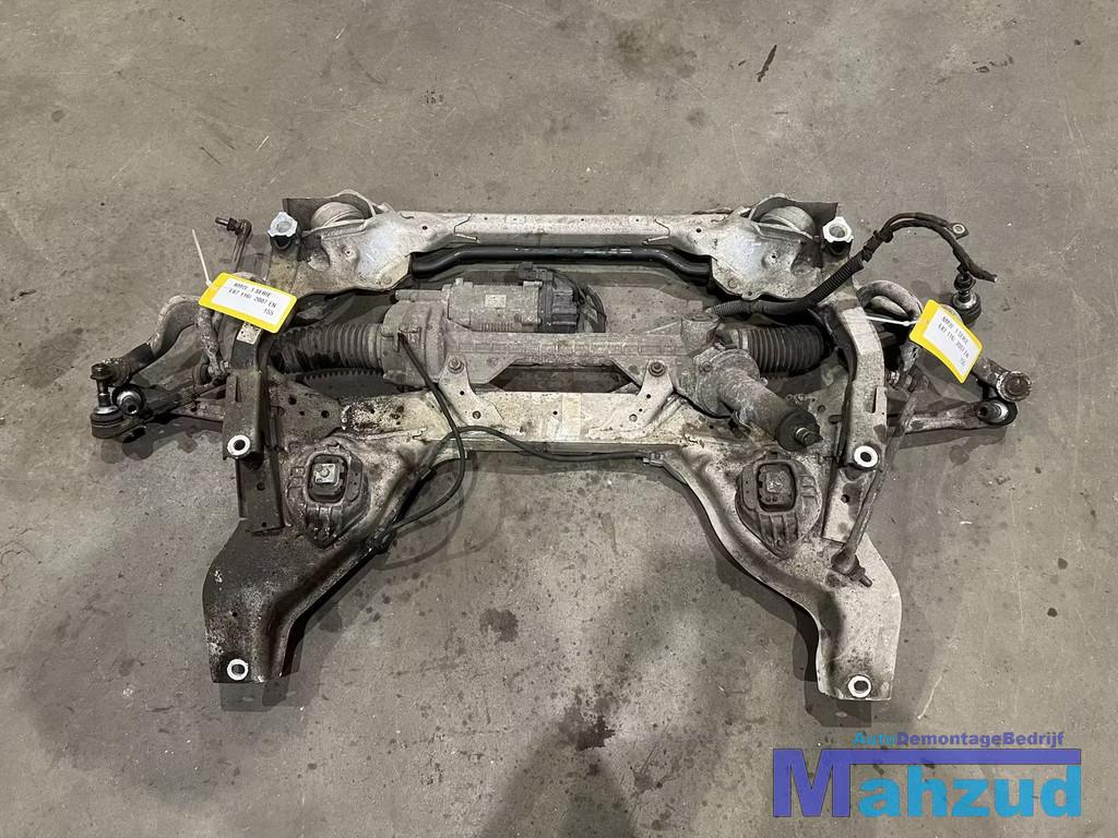 BMW 1 SERIE E87 subframe draagarm voor 2003-2010, Auto-onderdelen, Carrosserie, BMW, Voor, Gebruikt