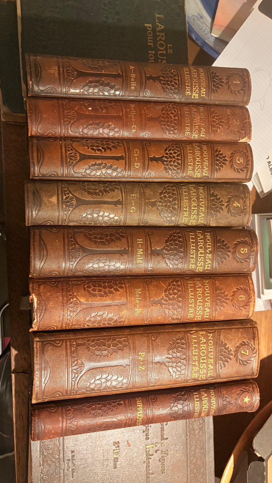 Nouveau Larousse illustré edition 7 volumes + supplément, Livres, Série complète, Enlèvement ou Envoi, Général, Utilisé
