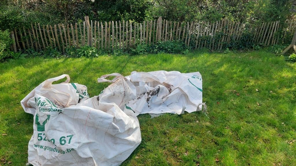Big bag 3 stuks €5 stuk, Ophalen