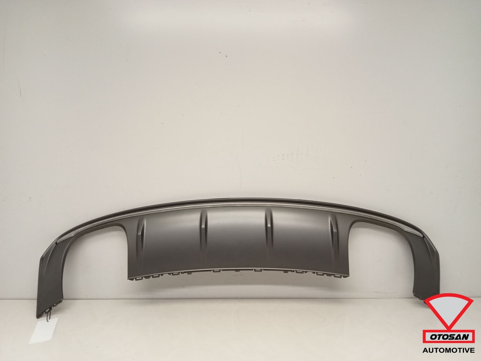 Diffuseur arri re Audi S3 8V5 Berline Limo Cabriolet 8V58075, Autos : Pièces & Accessoires, Pare-chocs, AUDI AG, Auto-Union-Strasse 1
85045  Ingolstadt, DE