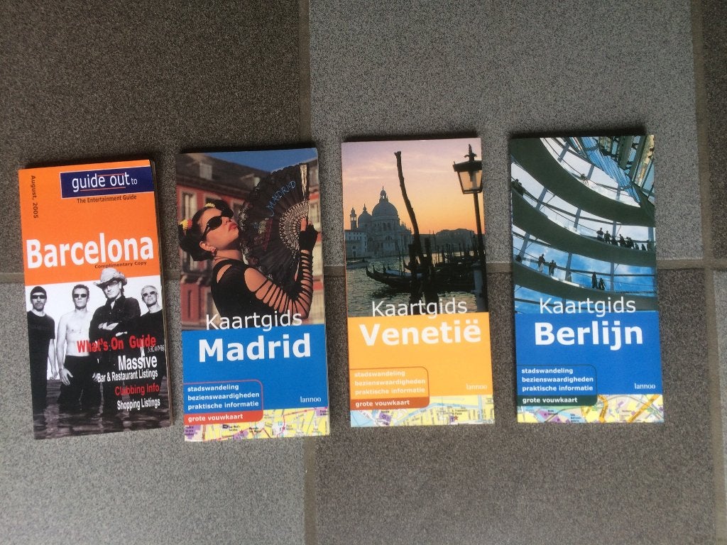 Guides de voyage (Barcelone, Berlin, Madrid, Venise), Guide ou Livre de voyage, Enlèvement, Utilisé, Europe