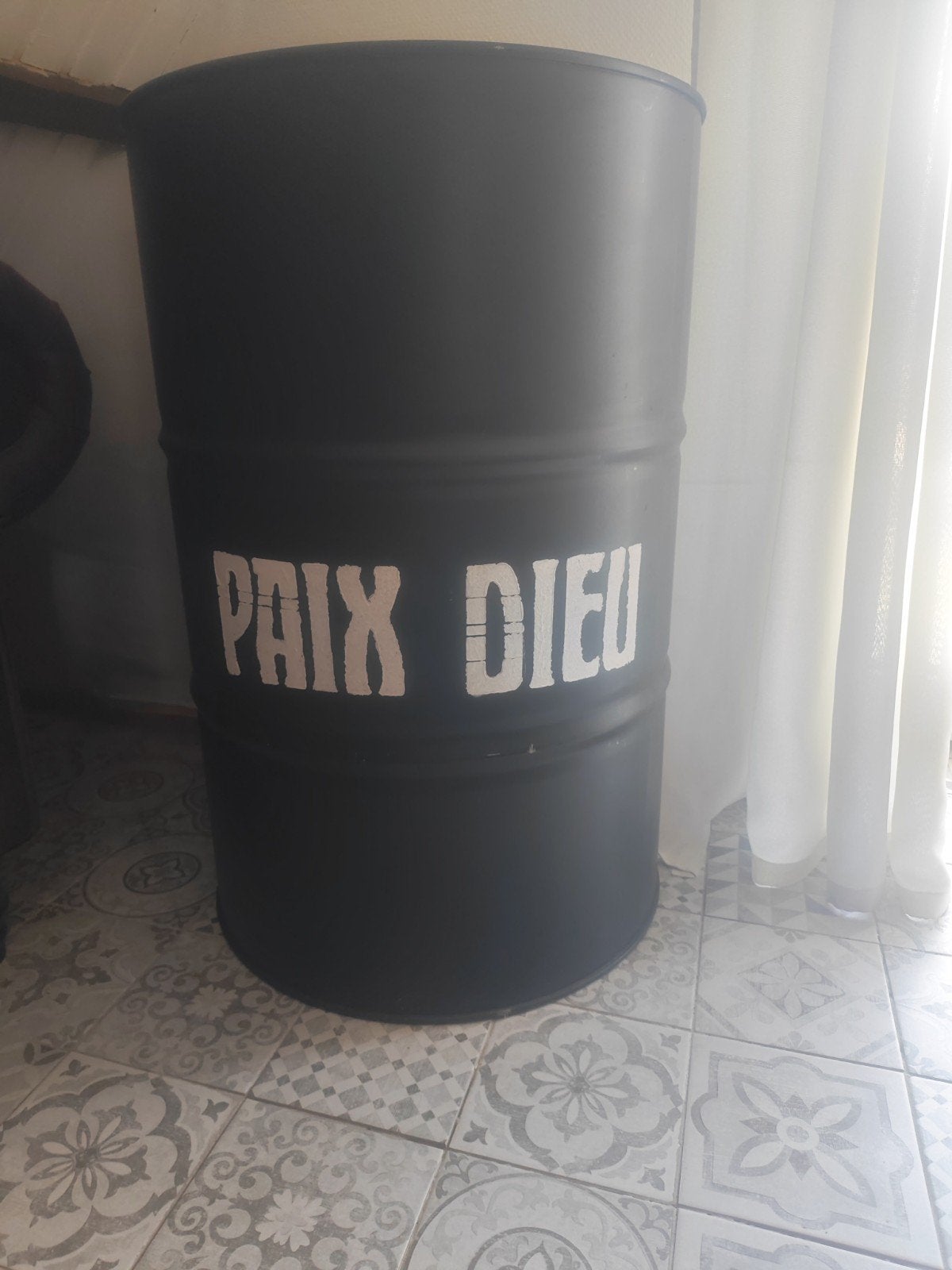 Fut métal noir, Ophalen, Zwart, Metaal