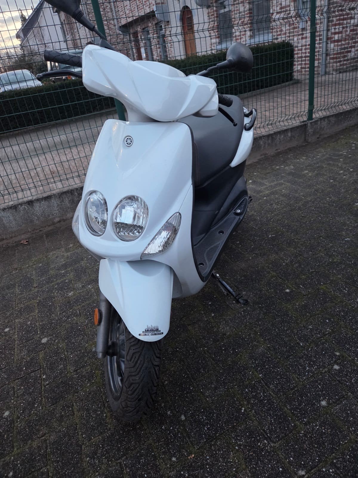 yamaha neos klasse b, Enlèvement