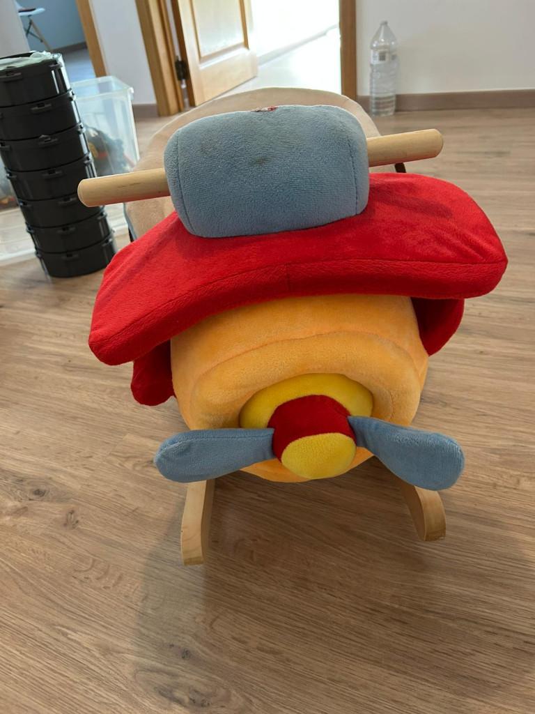 Melodisch schommelvliegtuig, Enfants & Bébés, Jouets | Jouets a bascule, Enlèvement, Utilisé