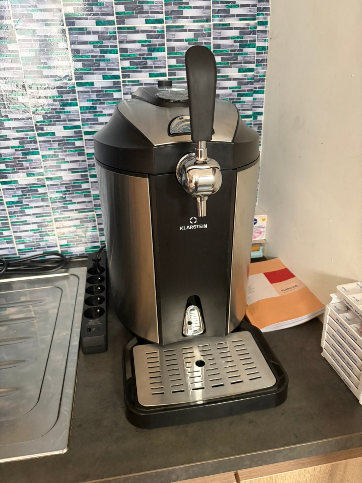 Niewe biertapkraan met doos en boekje niew, Elektronische apparatuur, Thuistapinstallaties, Ophalen, Nieuw, Overige merken
