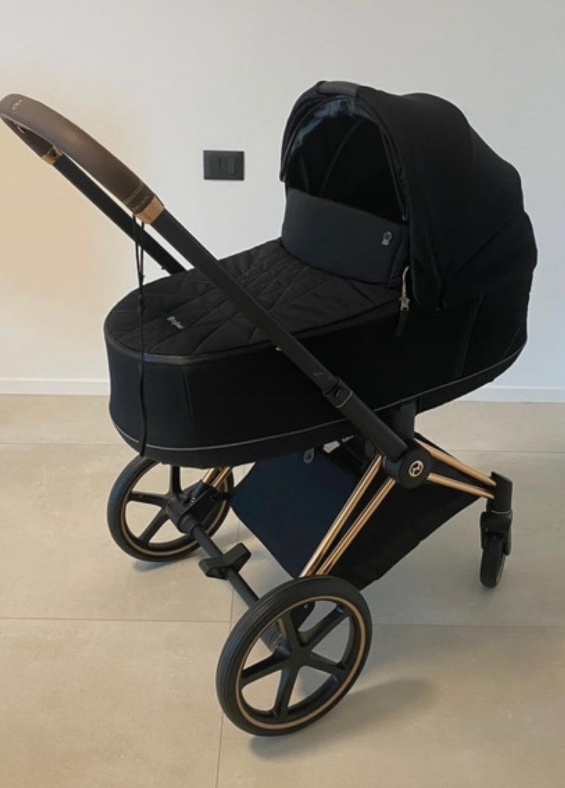 Cybex Prima 4 + nacelle de luxe en or noir + Cloud Z2 i-Sier, Enfants & Bébés, Poussettes & Combinaisons, Enlèvement, Comme neuf