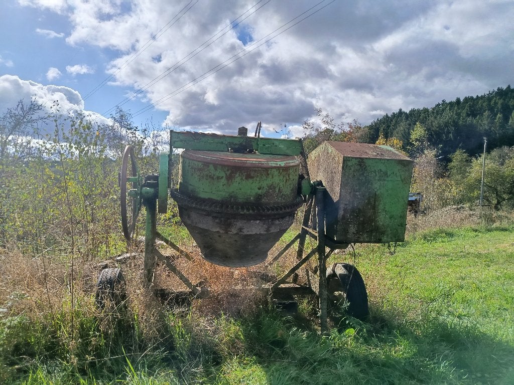 Trekbare betonmixer 350L, Ophalen, Gebruikt