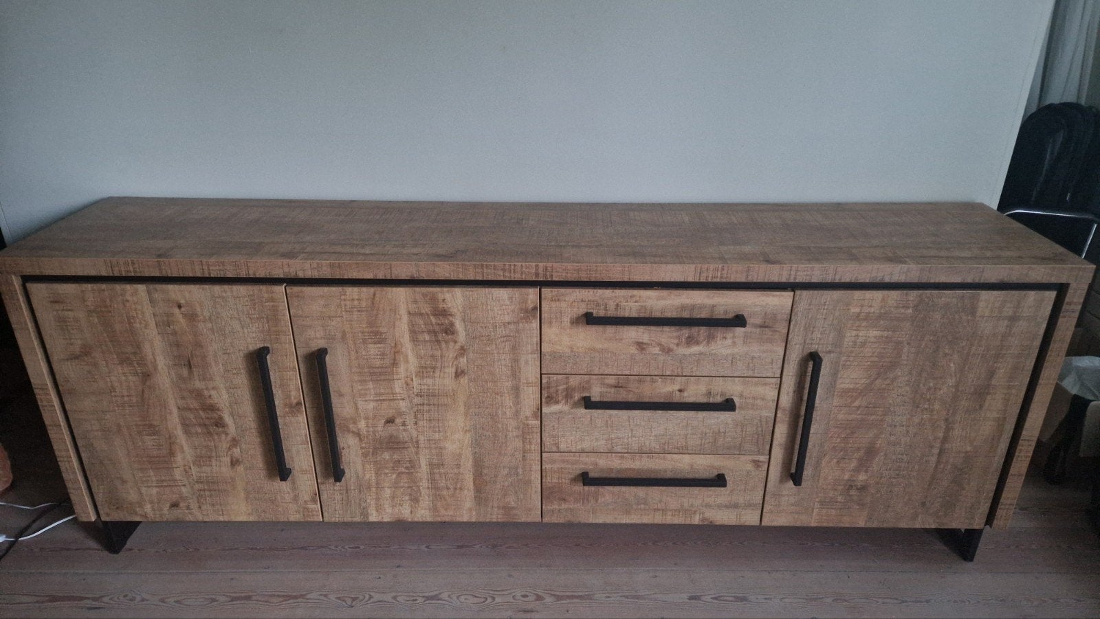 Dressoir van Colifac, Ophalen