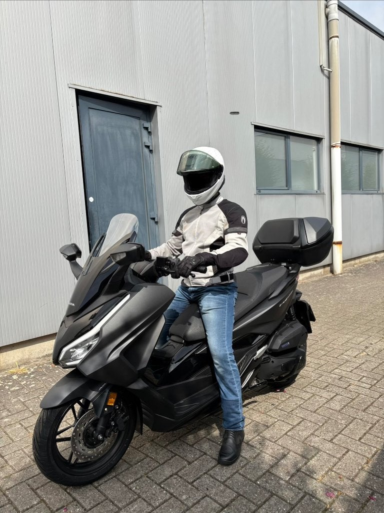 Honda Forza 125 scooter (2025 - 6500 km - garantie 2030), Scooter, Occasion, Particulier, 11 kW of minder