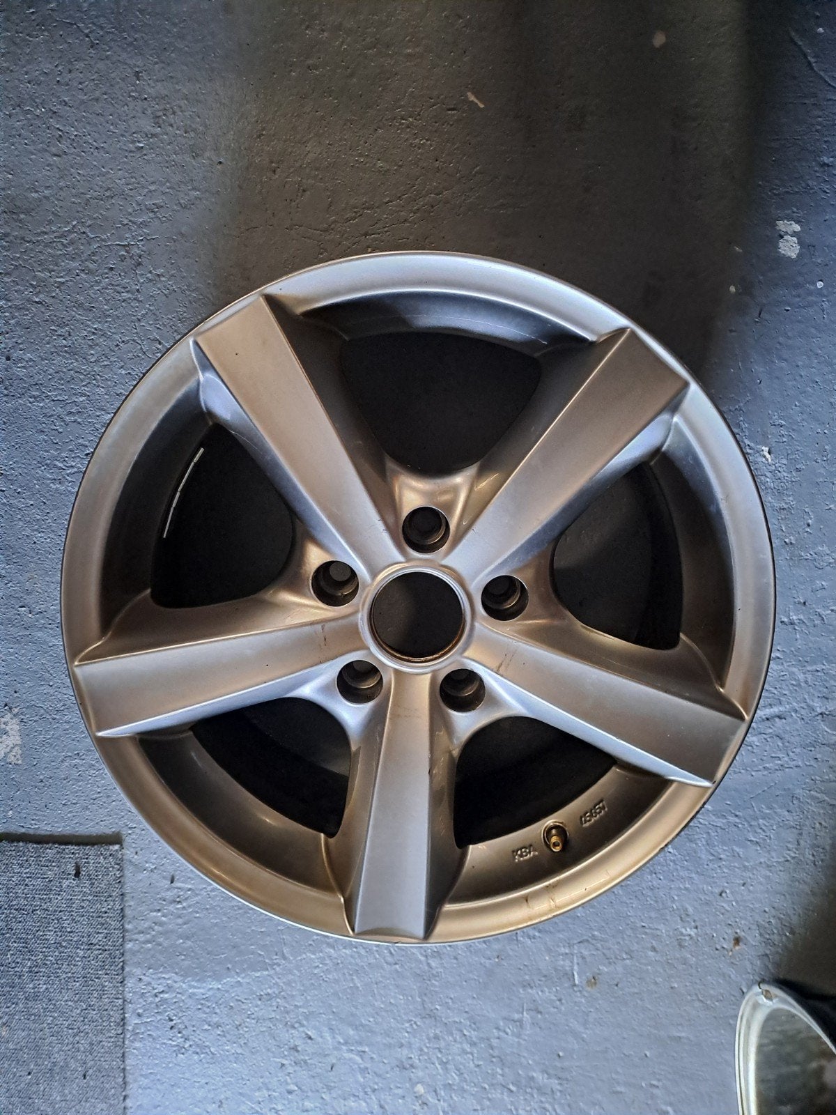 Lot de 4 Jantes 16” – 5x114,3

 150 €

Compatibles avec de, Ophalen