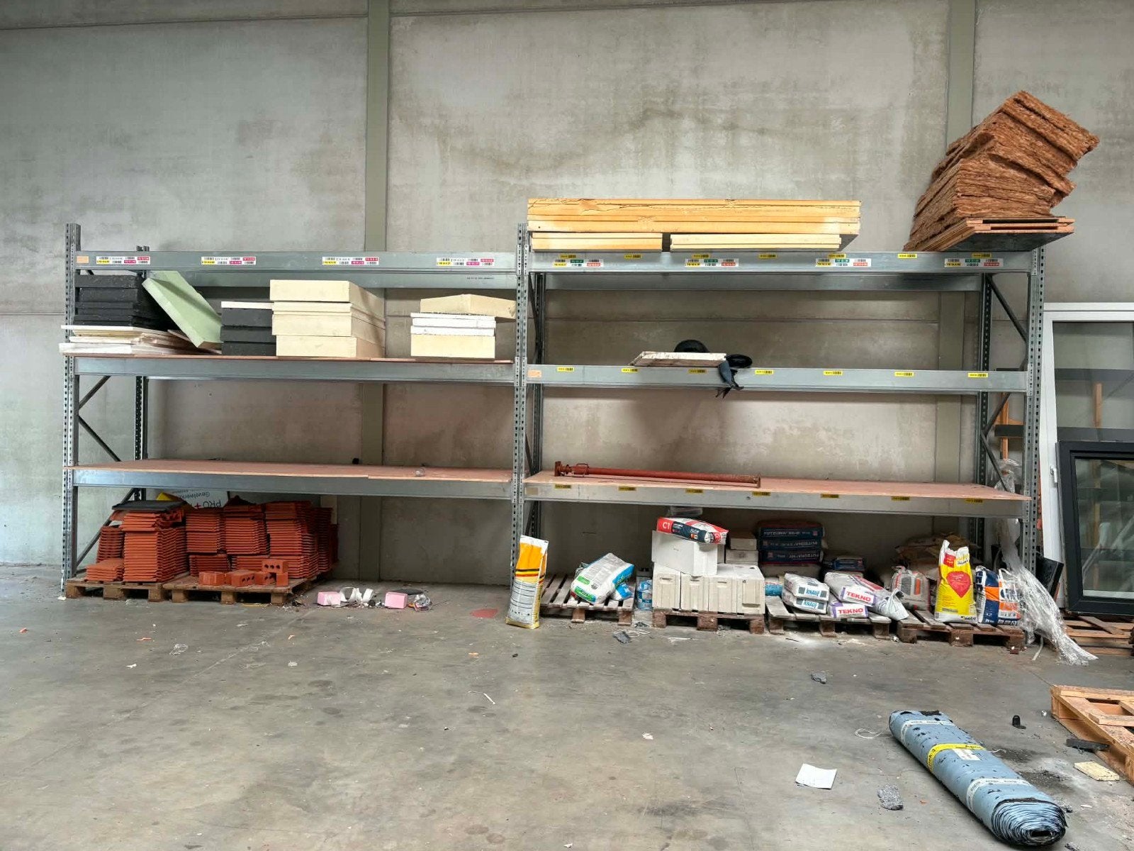 Dexion P90 palletstelling – H3000 x D1000 – 3 niveaus – goed, Articles professionnels, Aménagement de Bureau & Magasin | Entrepôt, Rayonnage & Stockage