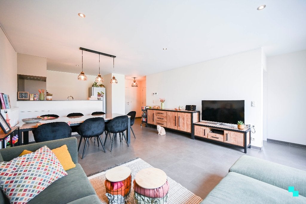 Eetkamer, Enlèvement, Comme neuf, 6 à 8 chaises