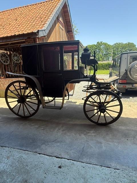 KOETS BERLINE 1880-1910, Gebruikt, Overige typen, Paard, Gesloten