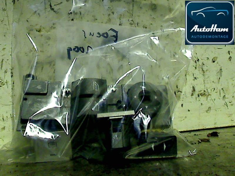 COMMUTATEUR VITRES ELECTRIQUES Ford Focus 2, Utilisé, Ford