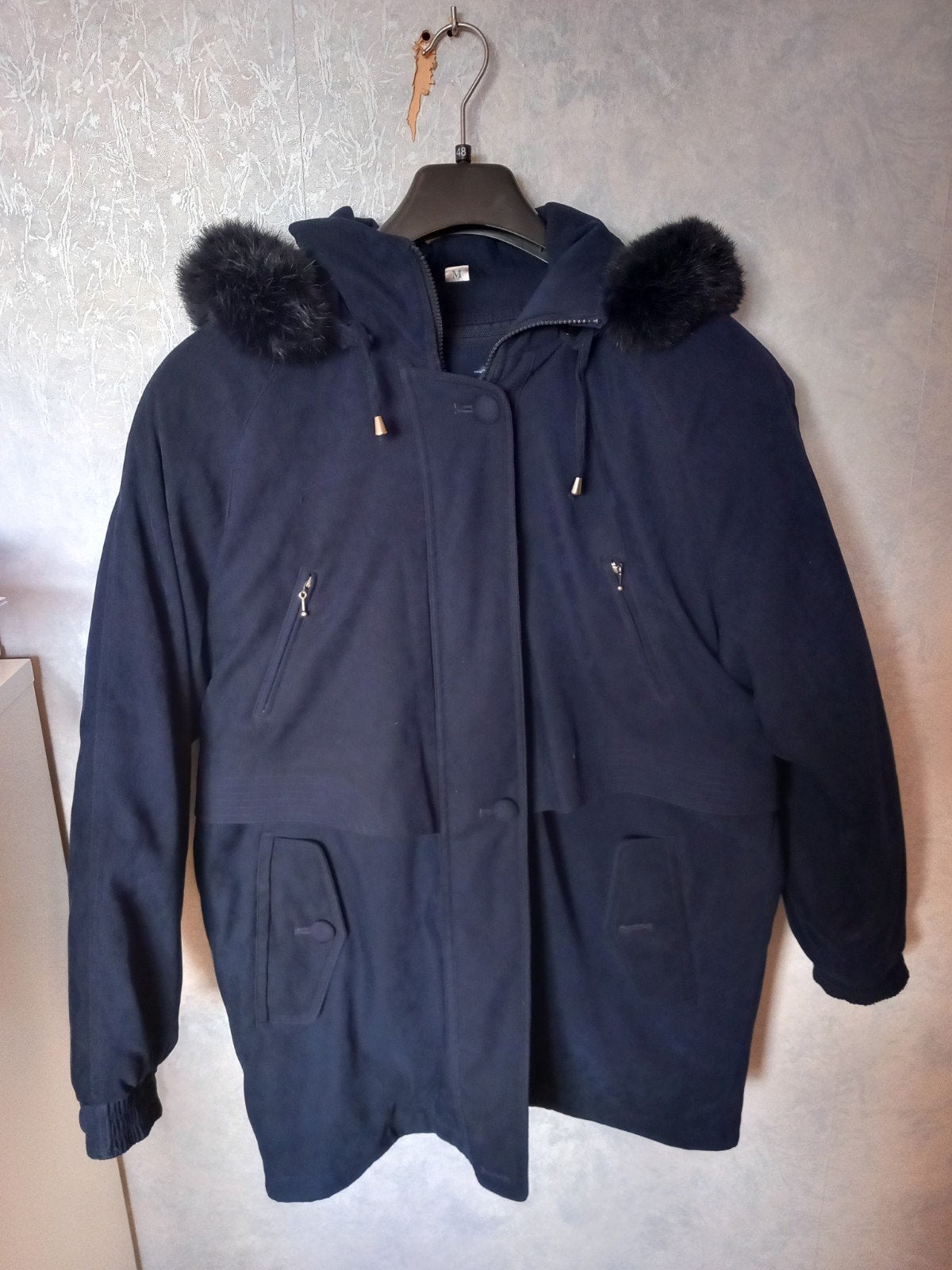 belle veste chaude  bleu marine,  avec capuchon, Vêtements | Femmes, Enlèvement ou Envoi, Porté, Taille 38/40 (M), Bleu