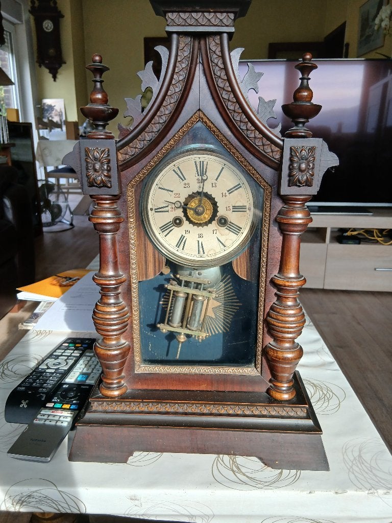 Ancienne pendule de table JUNGHANS « Katedral » XIXe –, Antiquités & Art, Enlèvement