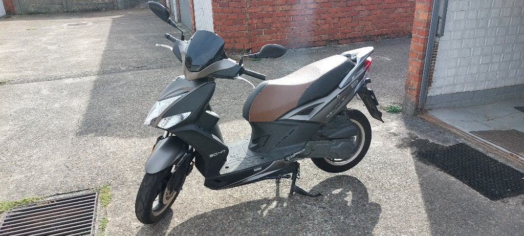 Kymco Agility 16+ met valschade, Ophalen, Gebruikt, Klasse B (45 km/u), Agility