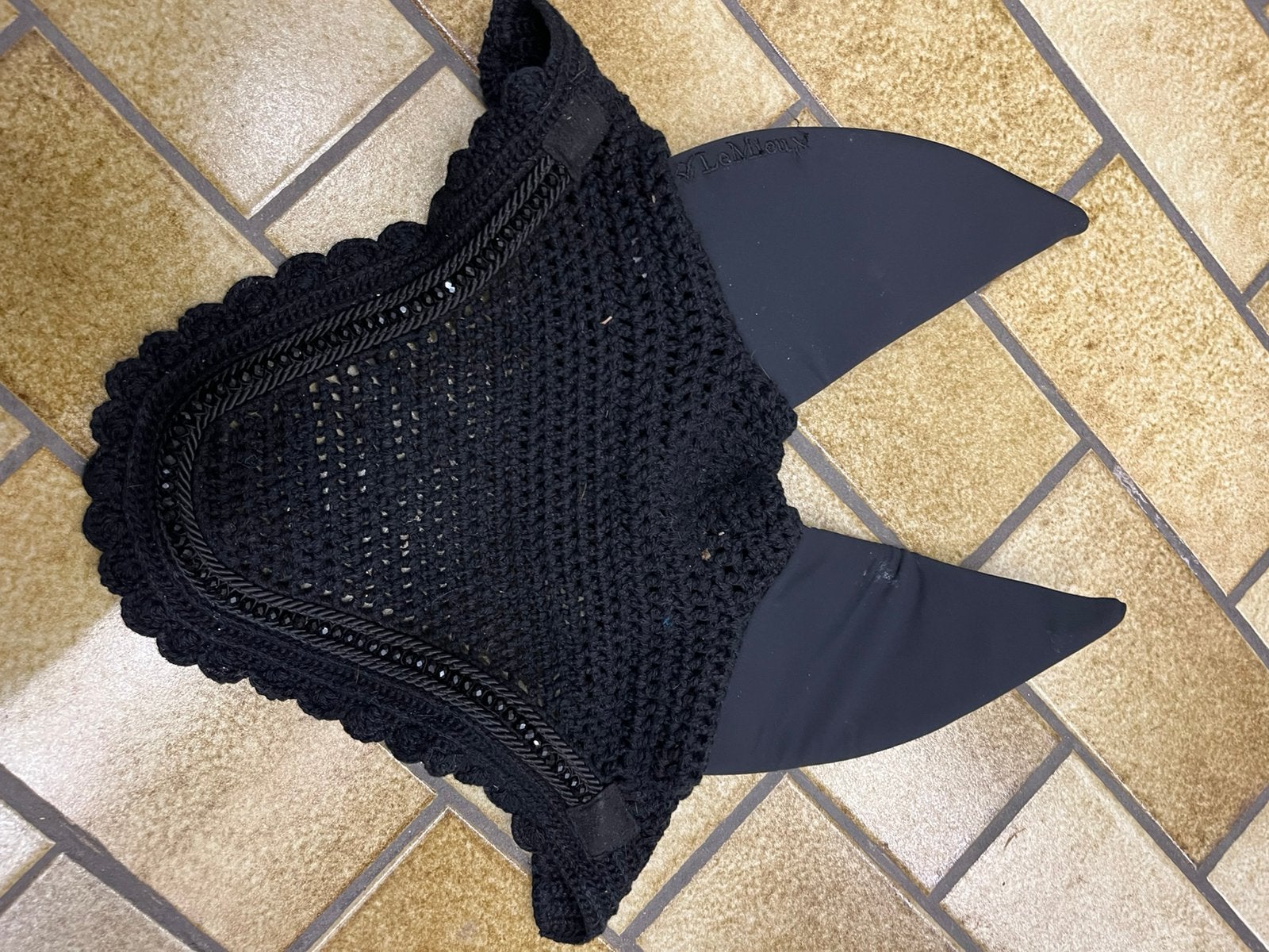Zwart LeMieux oornetje te koop, Dieren en Toebehoren, Ophalen of Verzenden, Zwart, Lemieux