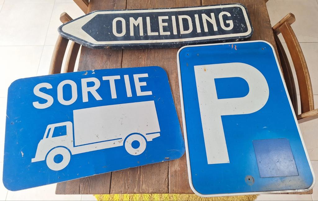 Verkeersborden parking, omleiding, uitgang vrachtwagens, Doe-het-zelf en Bouw, Gereedschap | Machine-onderdelen en Toebehoren