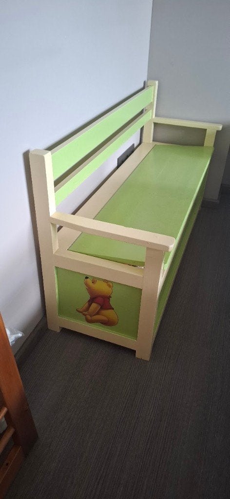 opbergbankje Winnie de Poeh, Kinderen en Baby's, Ophalen, Zo goed als nieuw