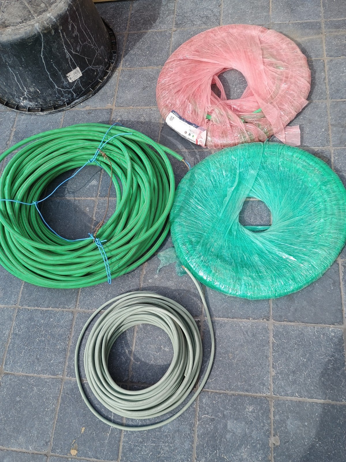 electrische kabels, Ophalen