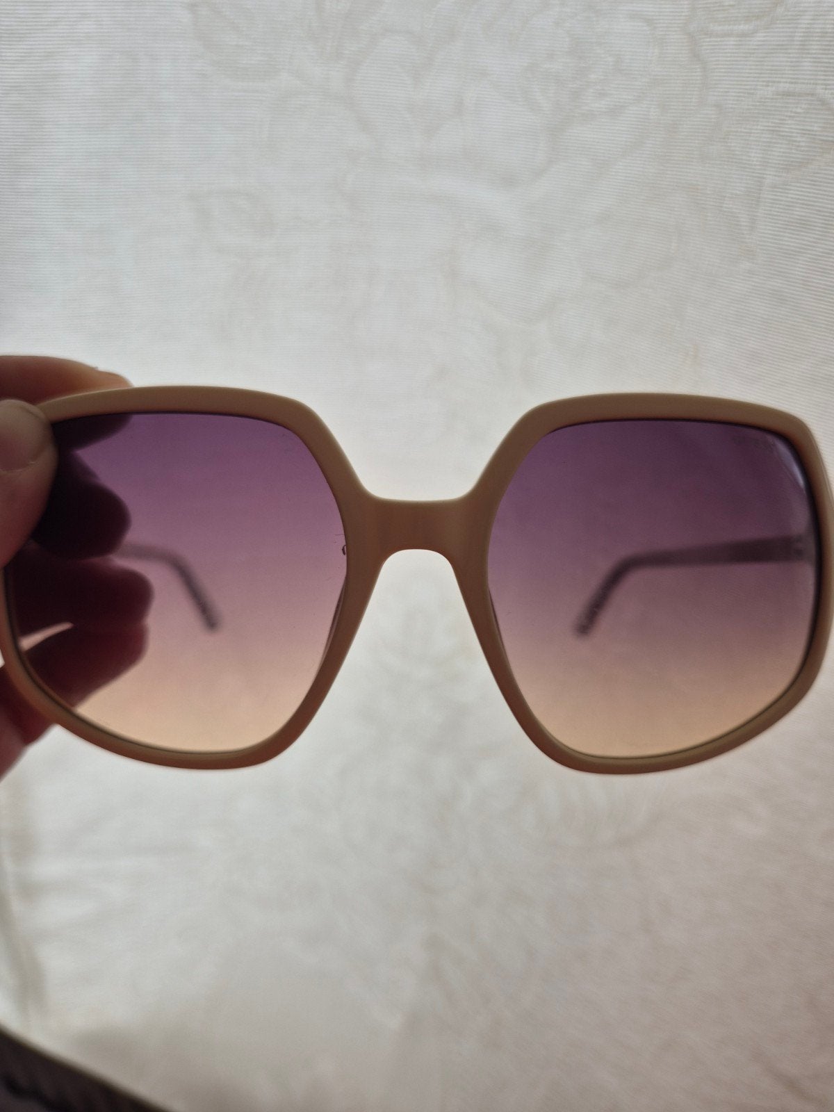Guess zonnebril, Handtassen en Accessoires, Zonnebrillen en Brillen | Dames, Ophalen, Zonnebril